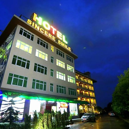 Hotel Sincere Smile Rangum Exterior foto