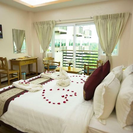 Hotel Sincere Smile Rangum Exterior foto