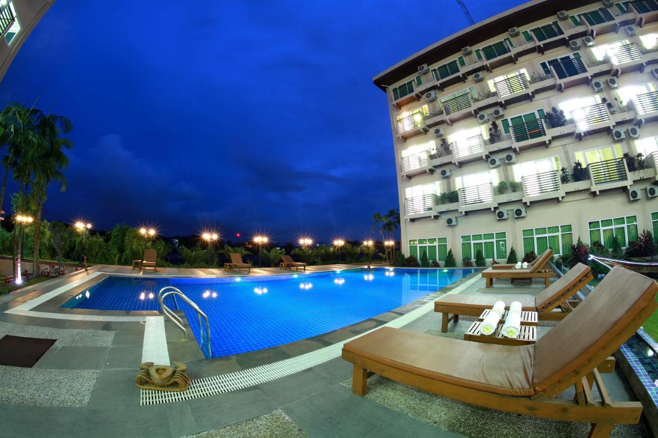 Hotel Sincere Smile Rangum Exterior foto
