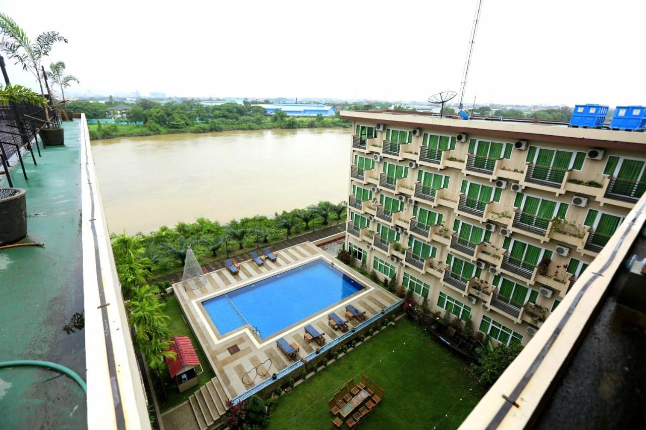 Hotel Sincere Smile Rangum Exterior foto