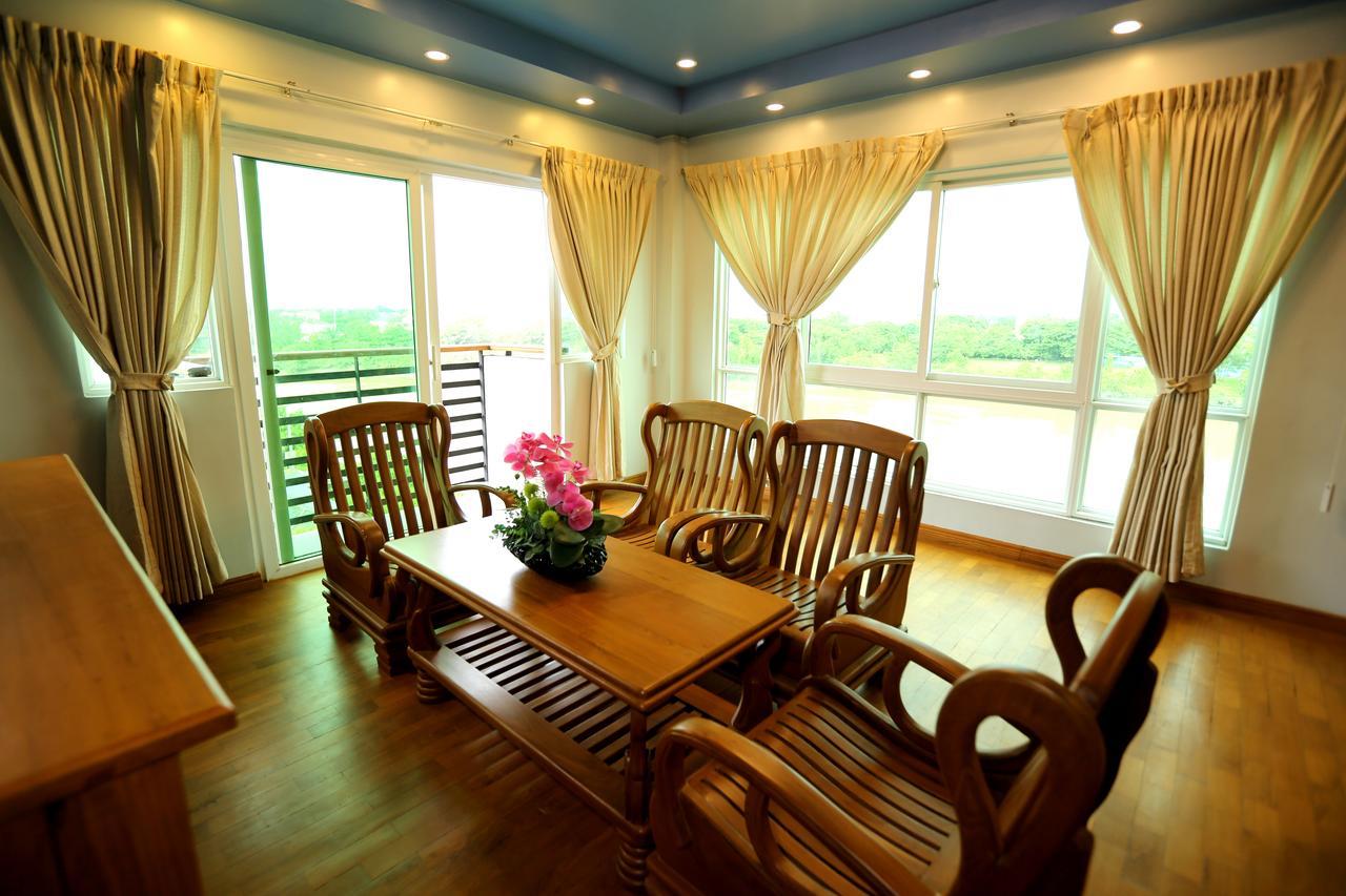 Hotel Sincere Smile Rangum Exterior foto