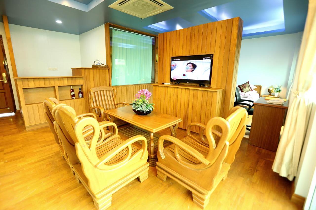 Hotel Sincere Smile Rangum Exterior foto