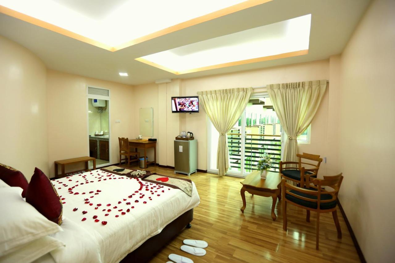 Hotel Sincere Smile Rangum Exterior foto