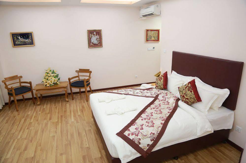 Hotel Sincere Smile Rangum Exterior foto