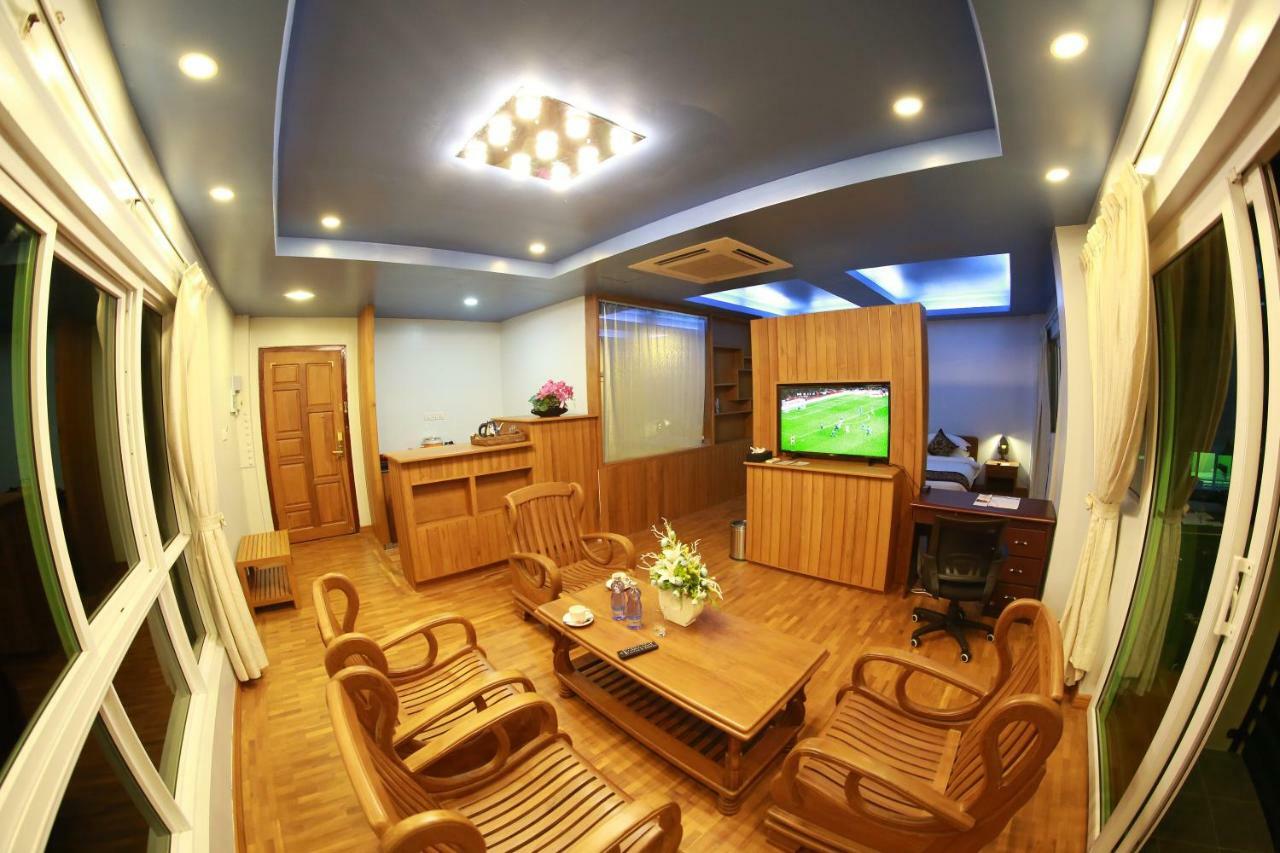 Hotel Sincere Smile Rangum Exterior foto